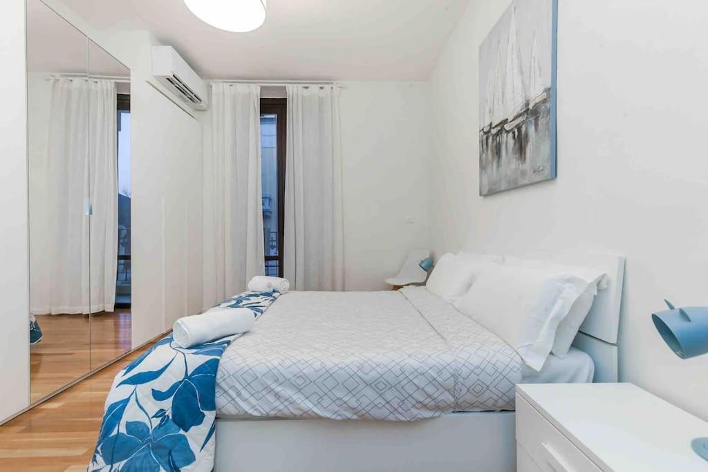 Moderno Nel Cuore Dei Navigli Appartement *